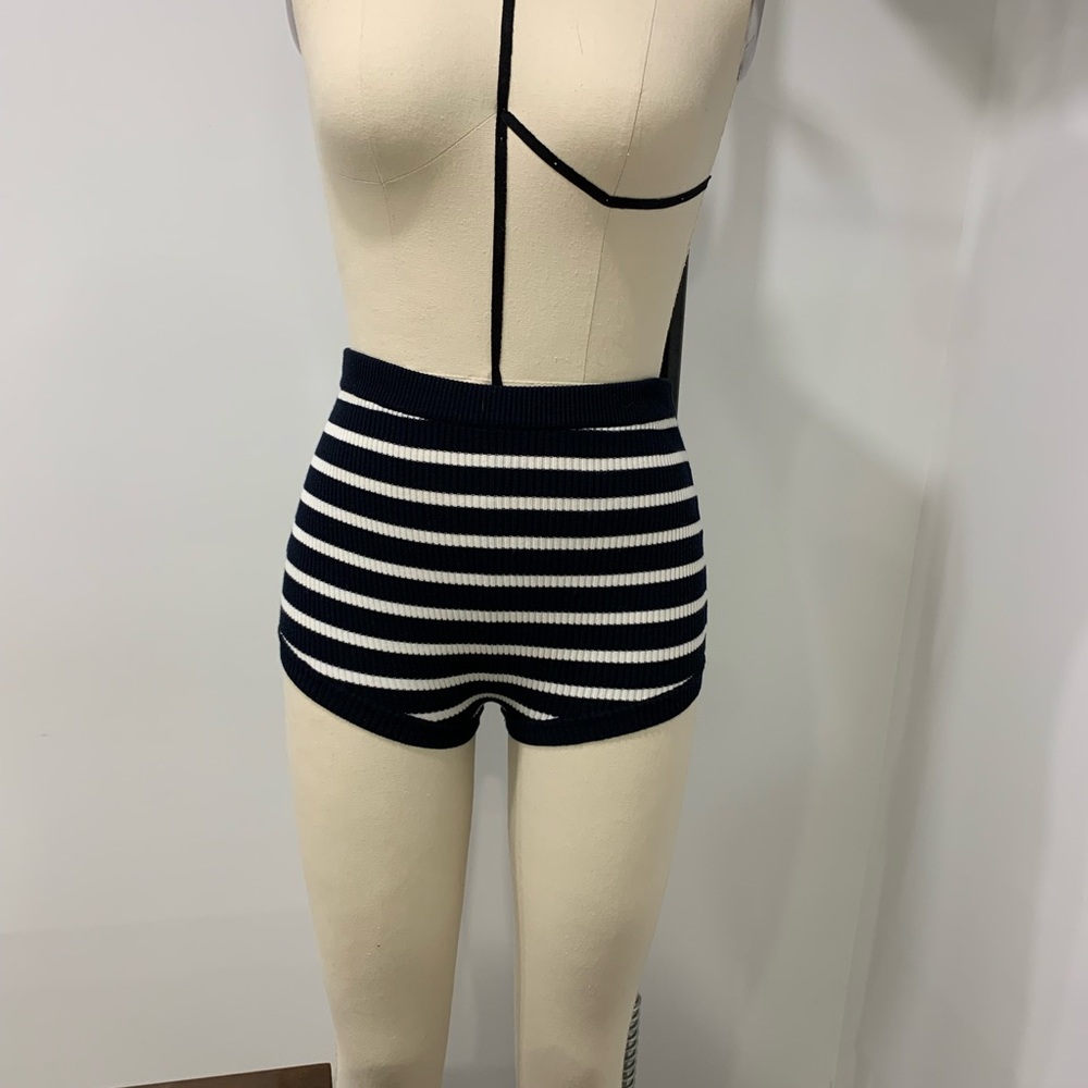 Red Valentino high waisted knit beach shorts - women’s size XS